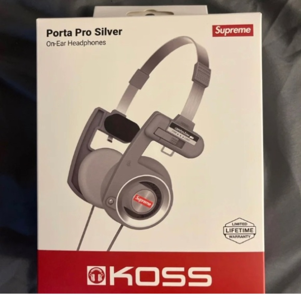 Supreme koss headphones